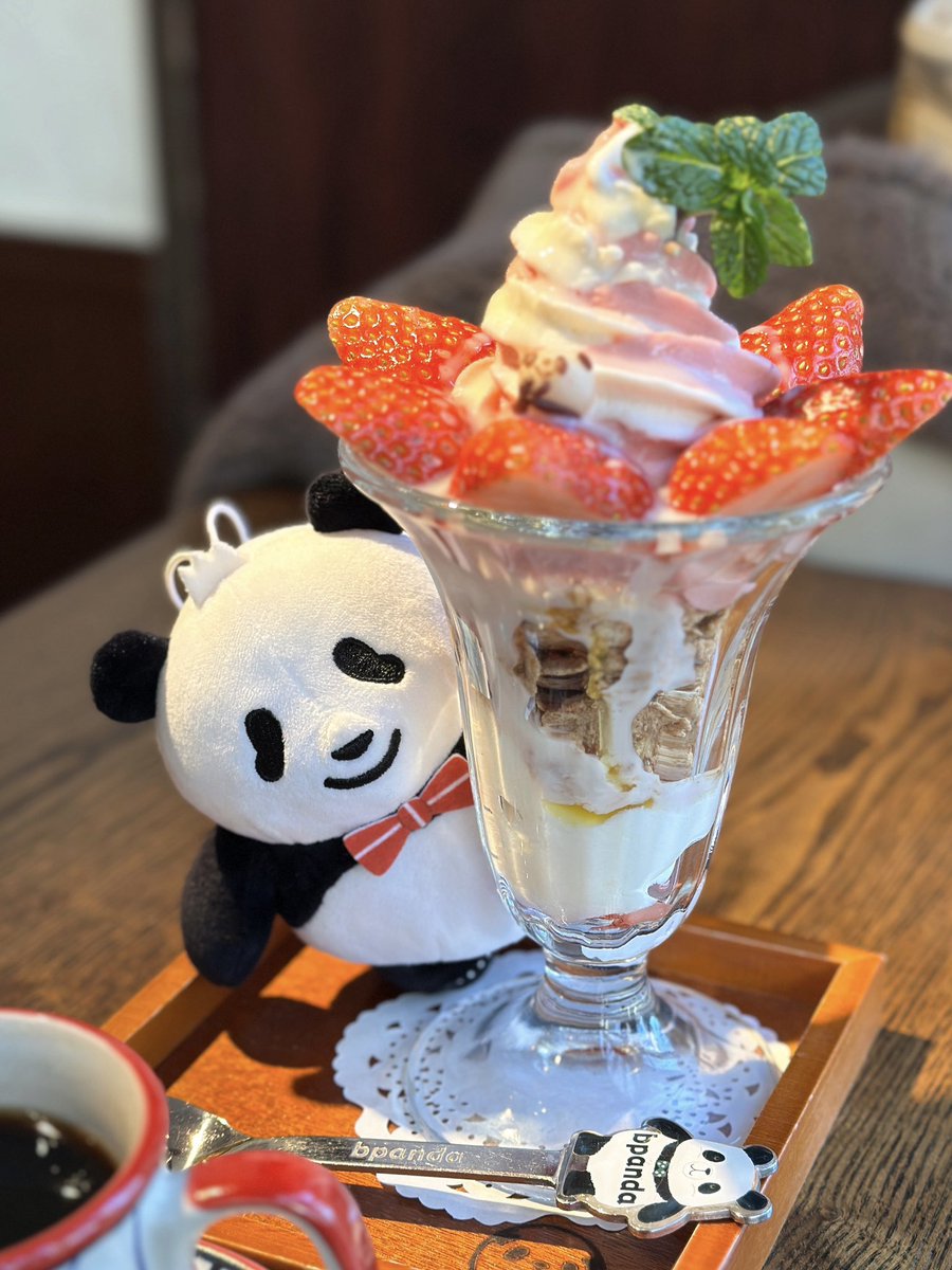ぱんだ珈琲店（@pandacoffeeten ）さんに おじゃましました🍓 kumagoto