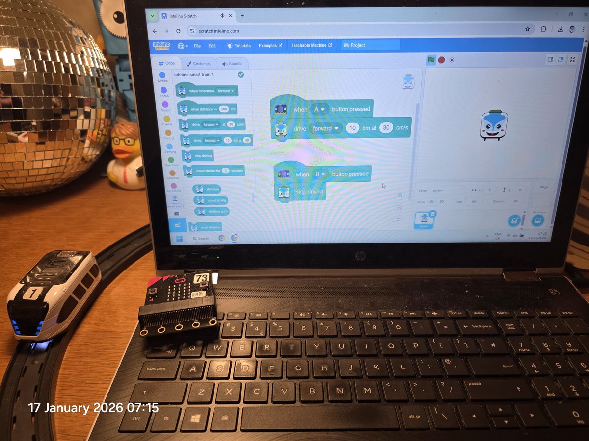 TsuiAllen's tweet image. Thank you @intelino for ❤️ my @scratch Link post. I have enough @microbit_edu flashed now for every #SmartTrain engine to have its own start and stop control button. Just to work on a sequence of code that makes the driving action more smooth and continuous...