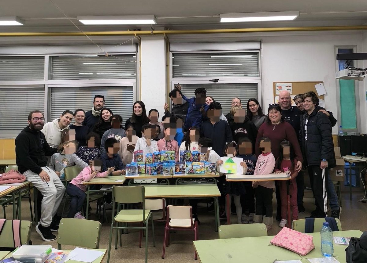 Aesclick tweet media