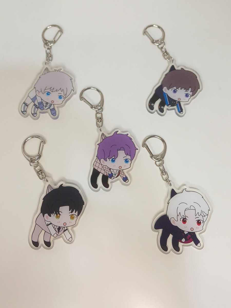 SecretPanda02's tweet photo. Hi guys, i selling hatsune miku and love &amp; deepspace keychain. If you interested, you can buy on shopee. 

https://t.co/4CsUCPyyeW

#LoveandDeepspace #hatsunemiku #Miku #anime #xavier #zayne #rafayel #sylus #caleb #lnds https://t.co/YgjdOJabwz