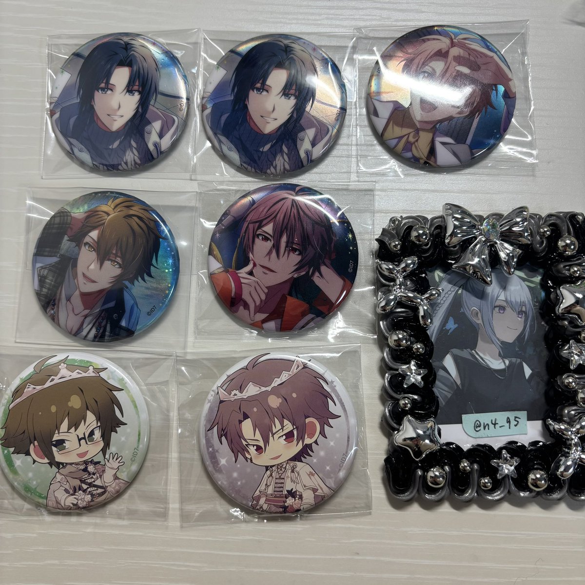 交換】アイナナ 缶バッジ 16PRODUCERS 9周年 アイドリッシュセブン 求