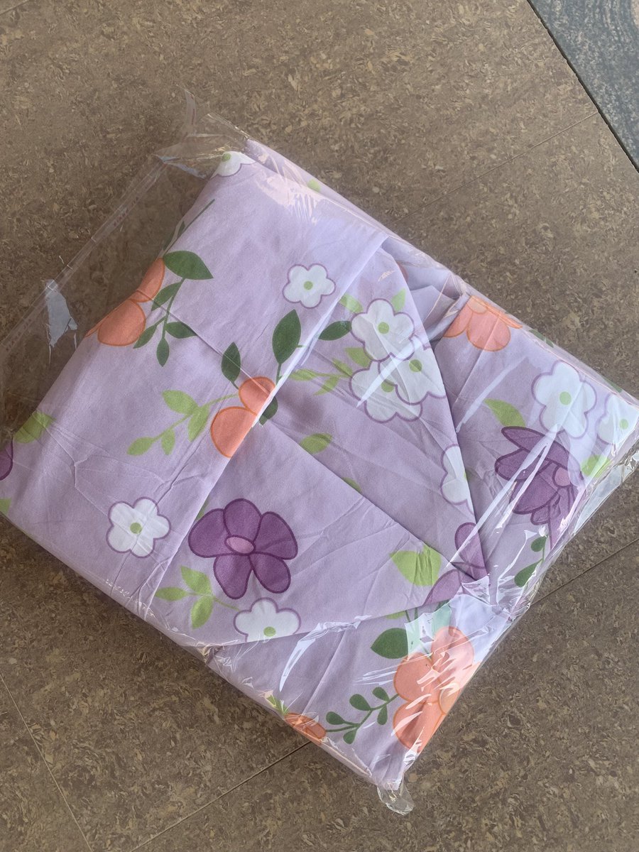 MDee_Collection's tweet photo. Beautiful 4 pillow bedsheet available 
Send a dm to place an order or call/whatsapp 0703 886 5108 https://t.co/XDJBy8sNP6