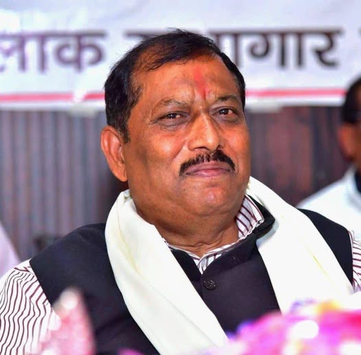 गोपामऊ विधानसभा क्षेत्र के जनप्रिय विधायक श्री श्यामप्रकाश जी आपको जन्मदिन की बधाई और शुभकामनायें।
आप सदैव स्वस्थ रहें,दीर्घायु को प्राप्त करें।
<a href="/shyamprakashbjp/">Shyam Prakssh MLA</a>