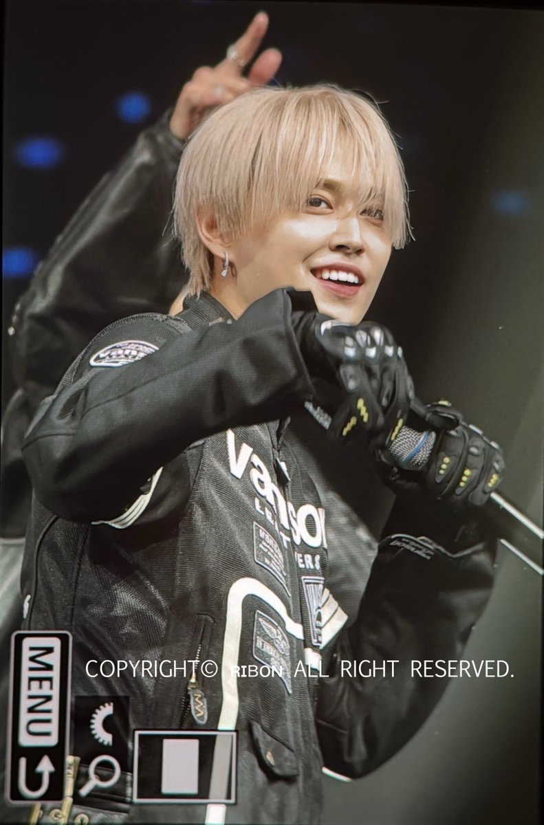 ʀɪʙᴏɴ tweet media