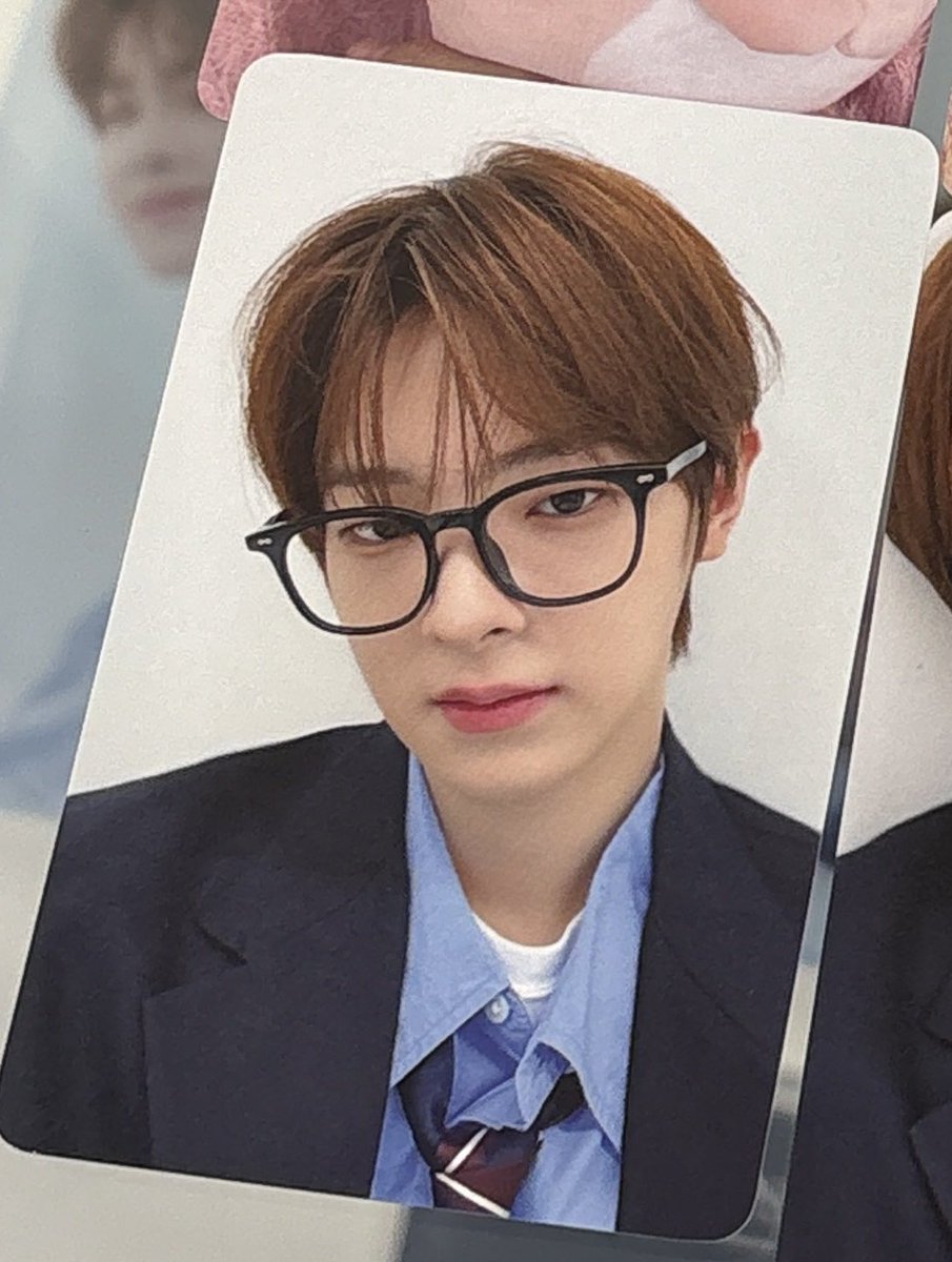 peudtti's tweet image. #intinyadeh wtb pc kang woojin yang ini pc fanmeet md apalah itu pokoknya yg ini, infokan kalo ada😿😿😿