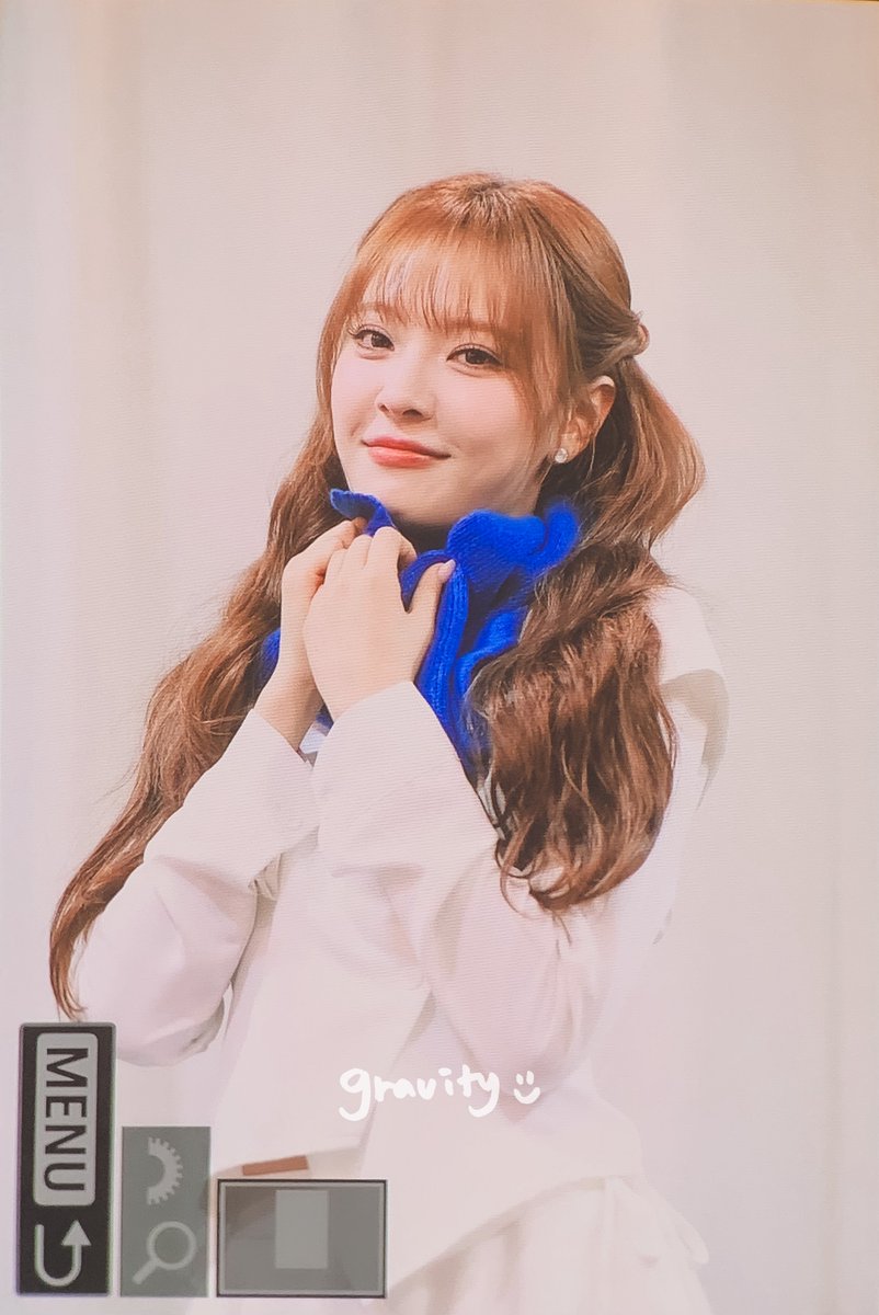 260117 에버라인 프리뷰

겨울의 필수템? 파란목도리 🧣
근데 모든 계절의 필수템? 수아다 💙

#빌리 #문수아 #BILLLIE #MOONSUA