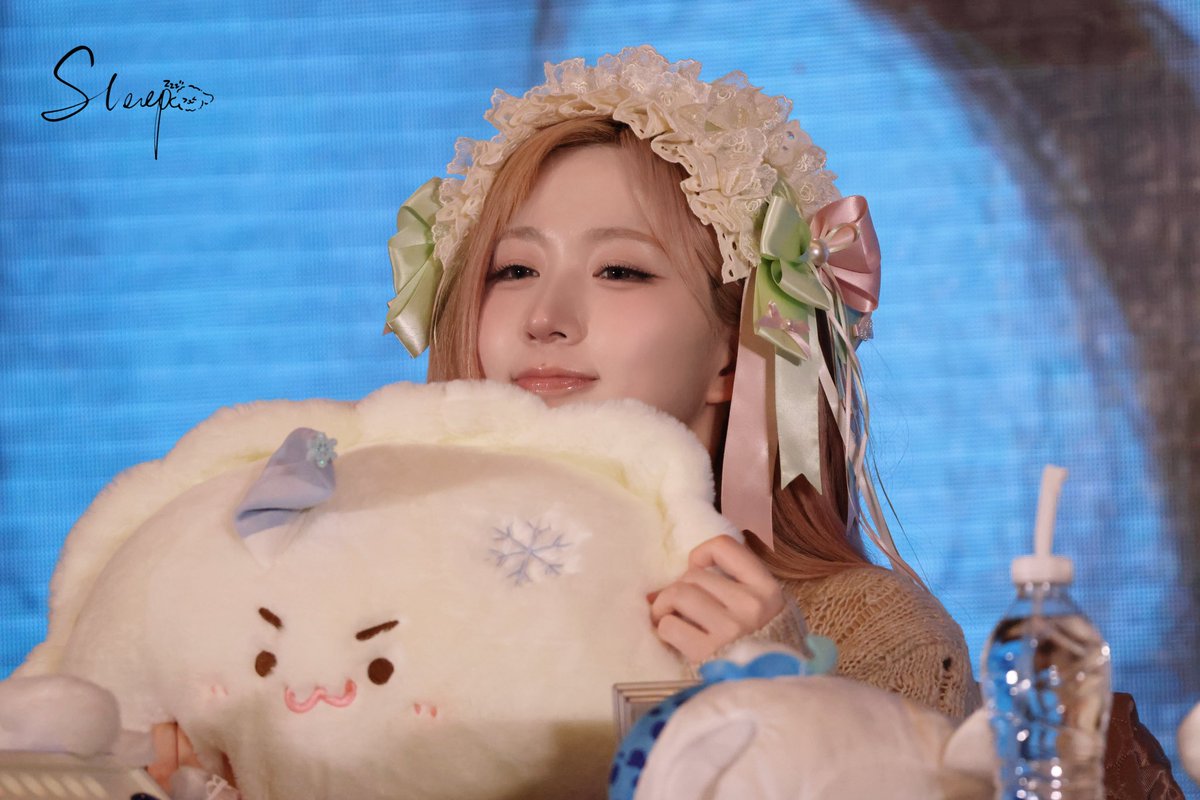 260117 数星星
🦊🥟

#해원 #HAEWON 
#NMIXX #엔믹스