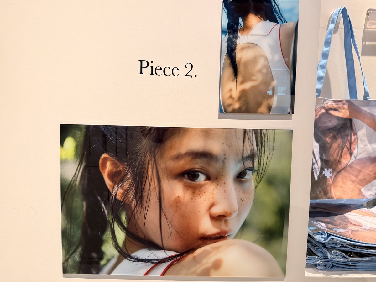 JENNIE 写真展 'J2NNI5' POP UP in 代官山 蔦屋書店 美しかった