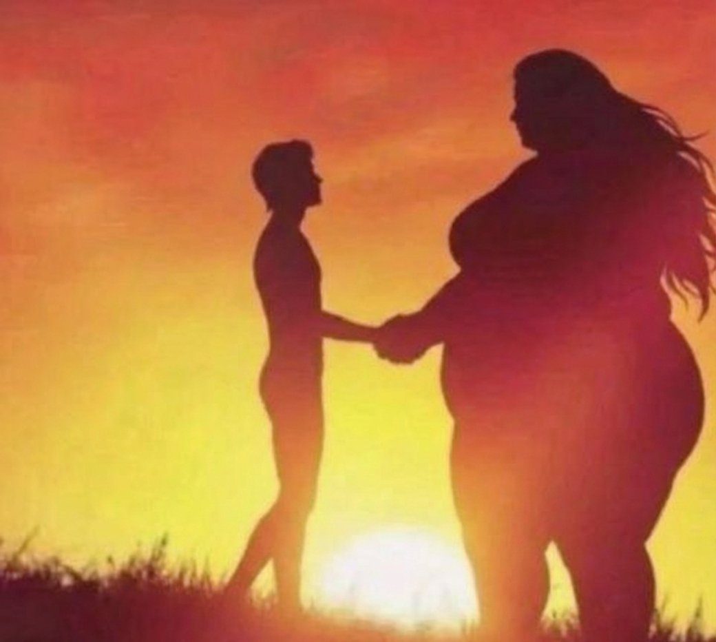 1lawwz's tweet image. cuando ella es la que vive jugando y se gasta toda la plata en un jueguito