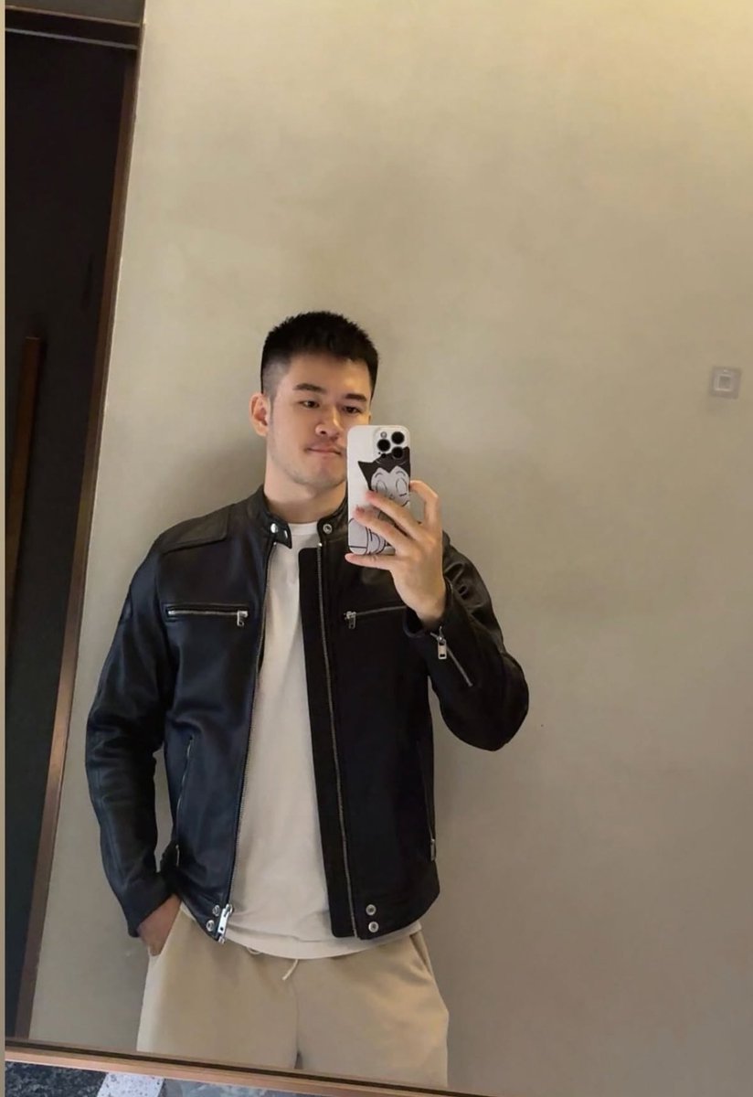 😎 (@vsatey) on Twitter photo 