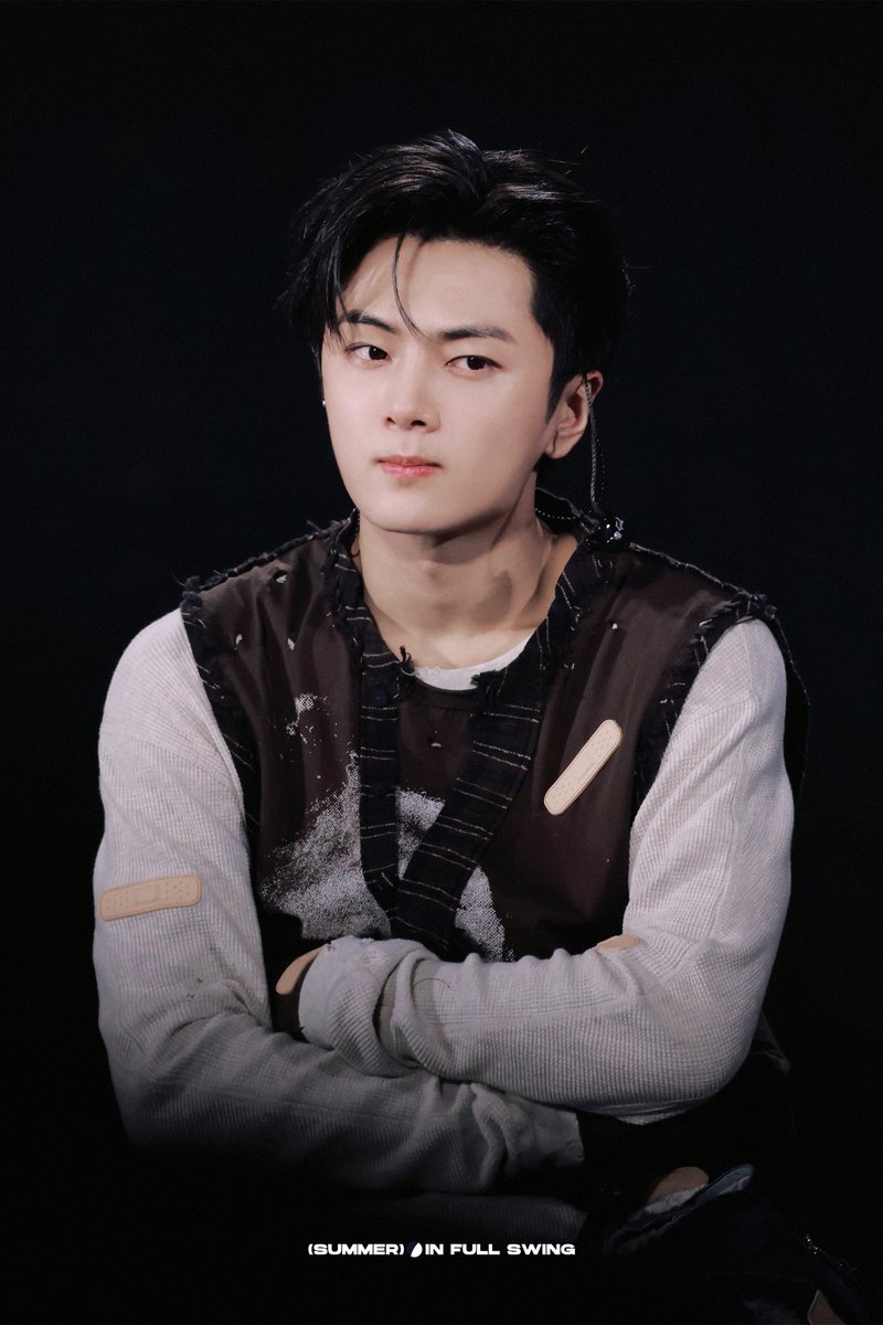 summerinfullswing tweet media