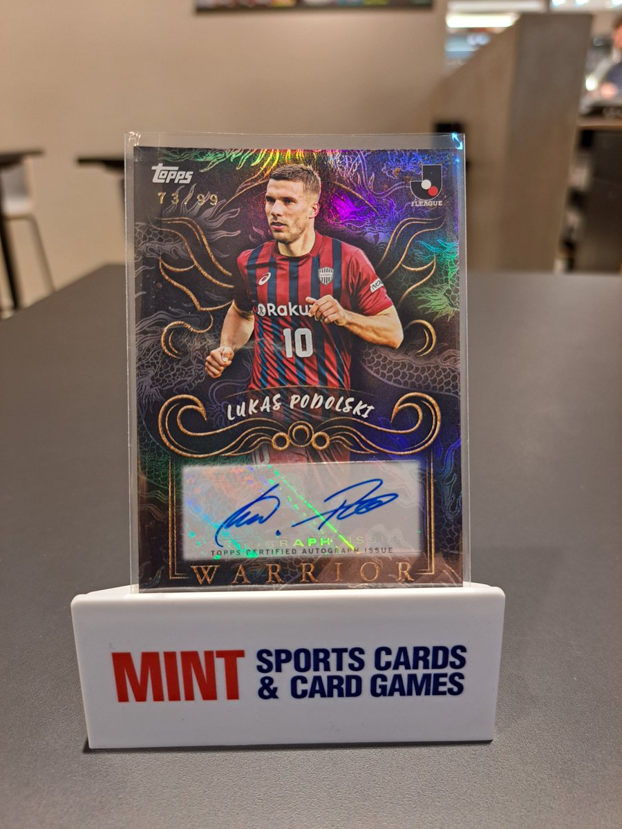 TOPPS 2025 Jリーグ 神戸 Lukas Podolski サイン入り TOPPS 2025 Jリーグ 神戸 Lukas Podolski サイン入り Lukas Podolski
