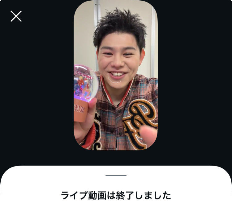 例のスノードーム発売だ‼️ 9000円‼️安いのか高いのかわからない‼️笑