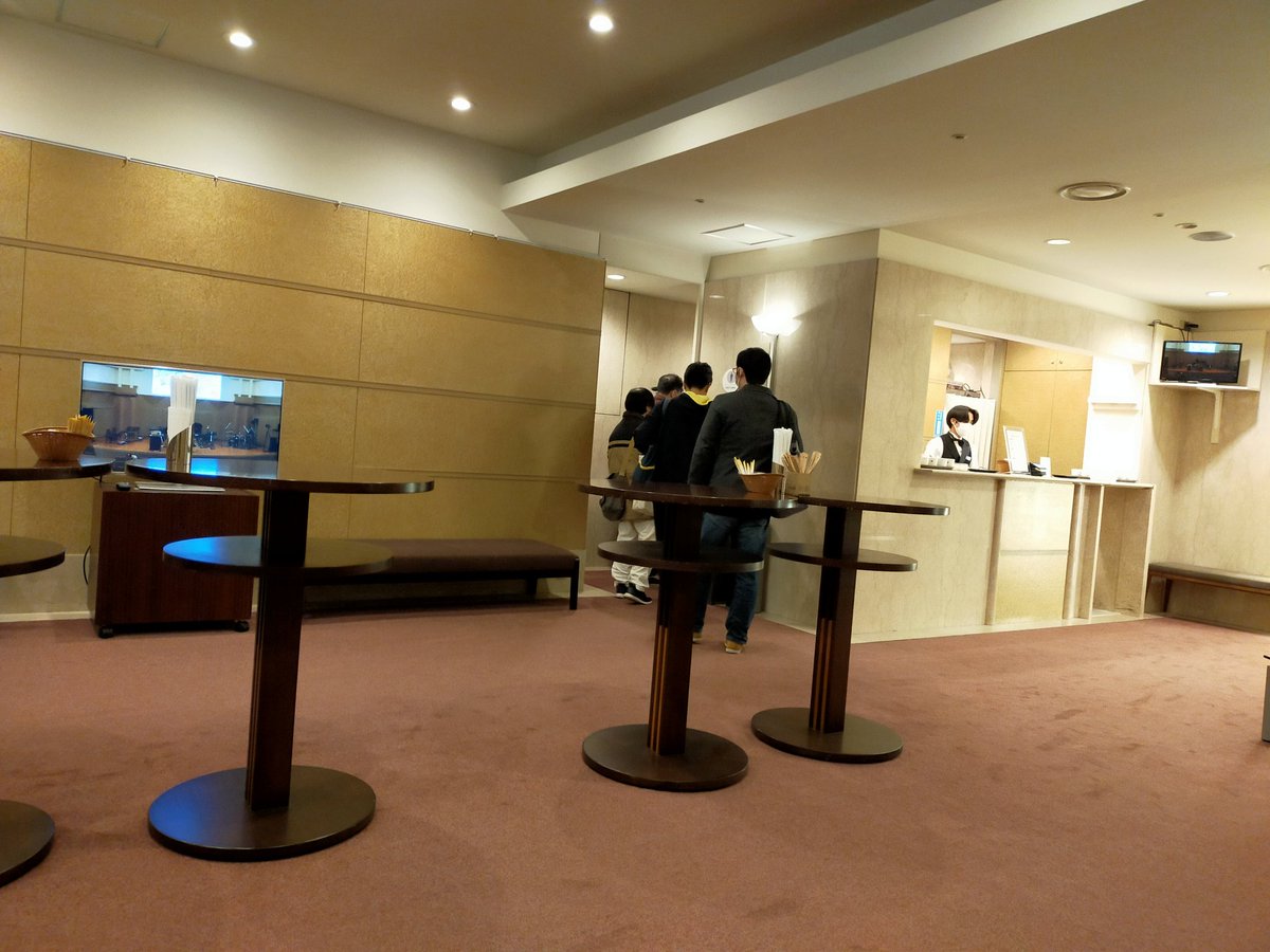 wired_com's tweet image. あいミスのコンサート行ってきたよ✌️