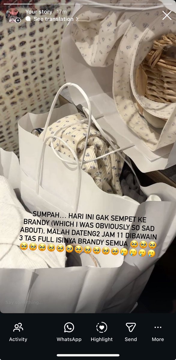 nelangsabiru's tweet image. Sincerely, Singapore. #Angrybao short au