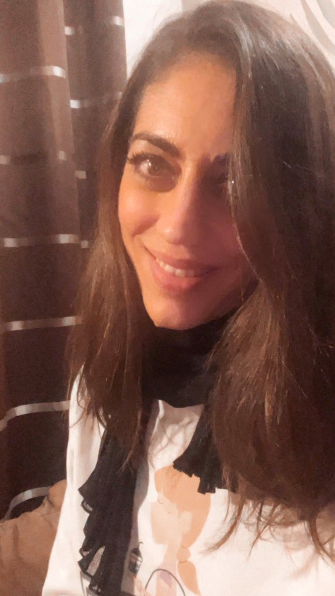 Nalya_officiel's tweet image. Bonjour et bon samedi à tous 🎶🎵

Retrouvez #MissMiles entre 11h00 et 13h00 et #JAiPasEuLeTemps entre 13h00 et 16h00 sur #LRdR 🎧 

lrdr.radioweb.co/players-3