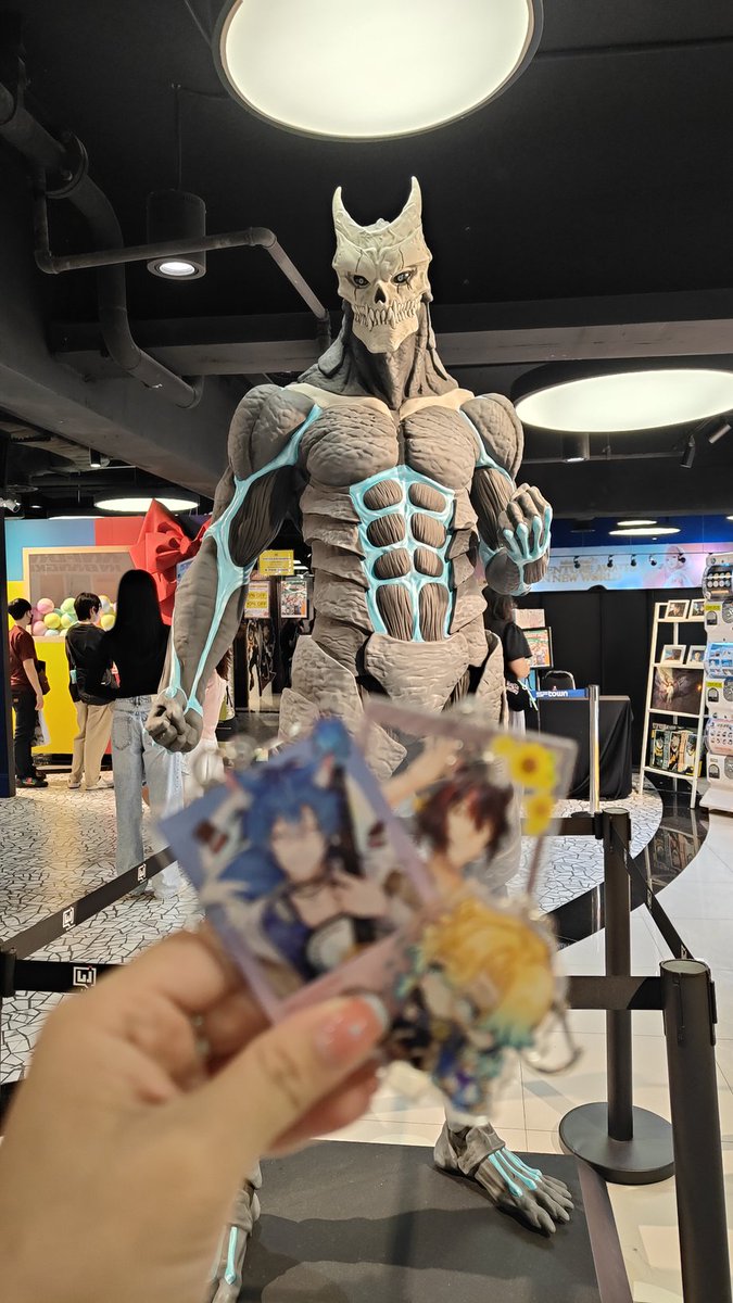 nniryvan's tweet photo. วันนี้แวะมางานอนิเมะของ museTH+AniOne คับ เอ็นจอยมากก✨
#HyougaByte #Chocomoon #Raylio https://t.co/TTDORhKP5U