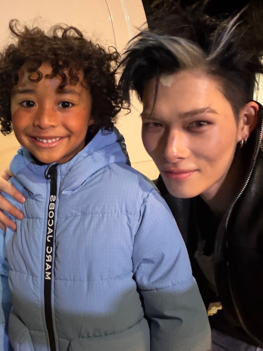 allforchulsoo's tweet image. ni-ki posted his selfie with the baby villain and called him "KNIFE MAIN CHARACTER" 😭😭

 #NI_KI #니키 #ニキ