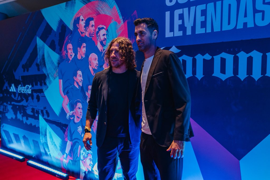 FARPostZA's tweet image. 𝗜𝗡 𝗠𝗢𝗡𝗧𝗘𝗥𝗥𝗘𝗬 🇿🇦🇲🇽

Former Bafana Bafana star Siphiwe Tshabalala has touched down in Monterrey, a host city for the 2026 FIFA World Cup.

Tshabalala is among a host of legends who will participate in the Crown Legends game in Monterrey, Mexico, on Saturday, 17 January.…