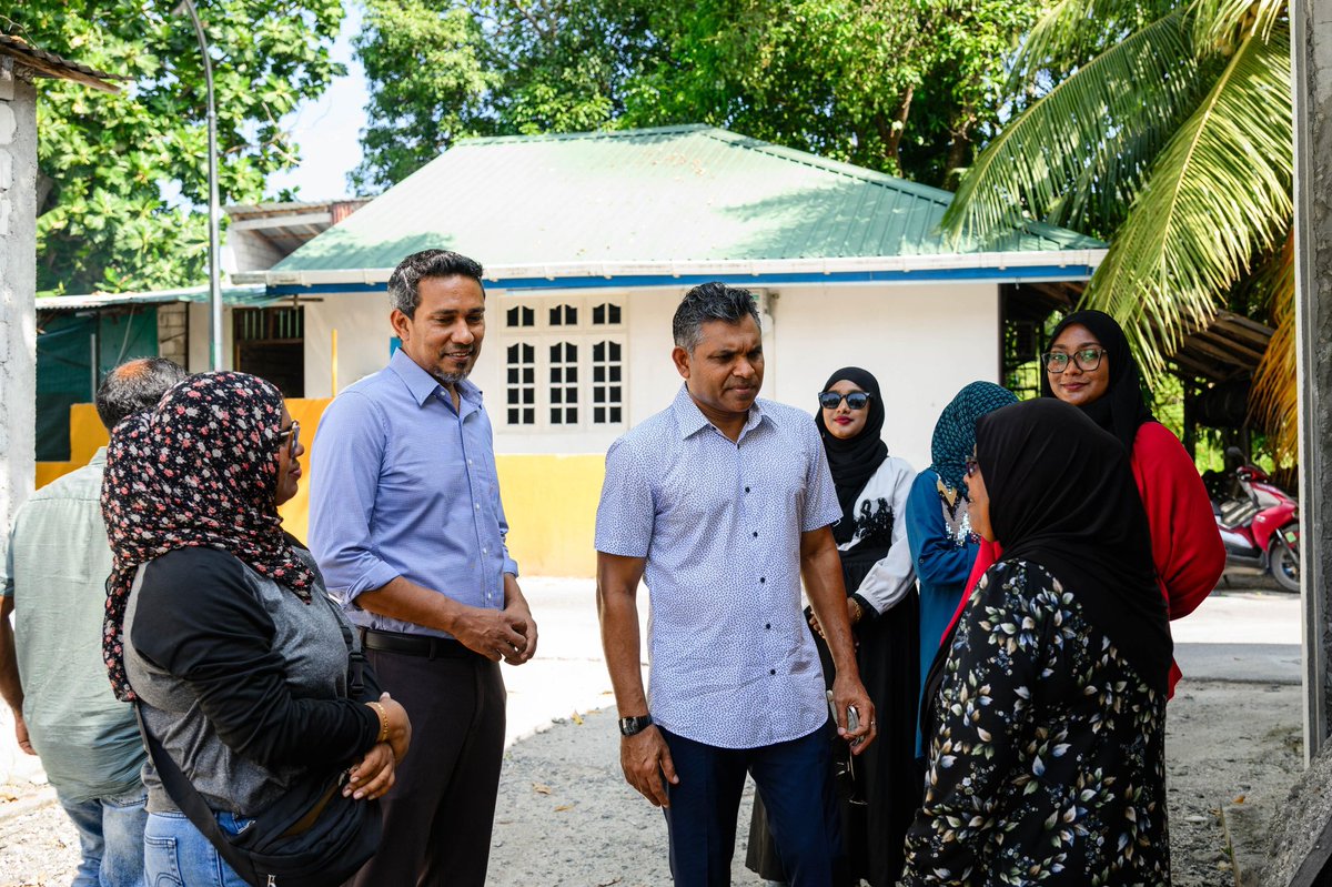 ކުރިއަށް އޮތް ލޯކަލް ކައުންސިލް އިންތިހާބުގައި ފުވައްމުލައް ސިޓީގެ ކައުންސިލާއި އަންހެނުންގެ ތަރައްގީއަށް މަސައްކަތް ކުރާ ކޮމިޓީގެ މަގާމުތަކަށް  <a href="/MDPSecretariat/">MDP Secretariat</a>  ގެ ޓިކެޓުގައި ވާދަކުރާ ކެންޑިޑޭޓުންނާއެކު މިއަދު ސިޓީގެ އެތައް ރައްޔިތުންނަކާއި ބައްދަލު ކުރެވިއްޖެ.
ކެންޑިޑޭޓުންނަށް