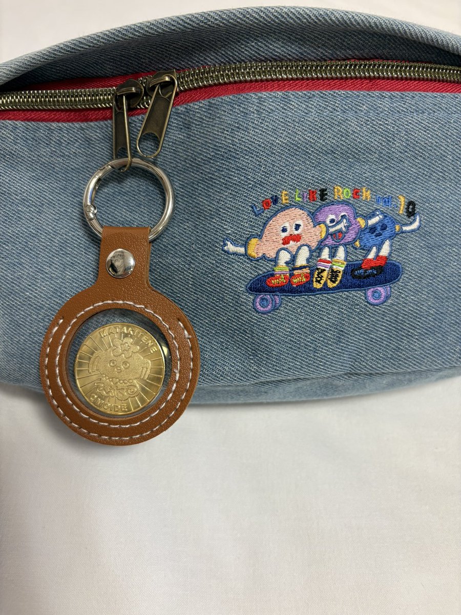 LLP24.9，25のメダルキーホルダーのケースがみんな気になってるみたい