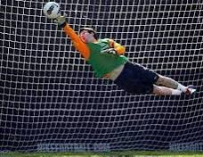 fcb_elias1's tweet image. We don't talk about how Messi won most Ballon D'or and Playmaker awards while he started his career as a Goalkeeper