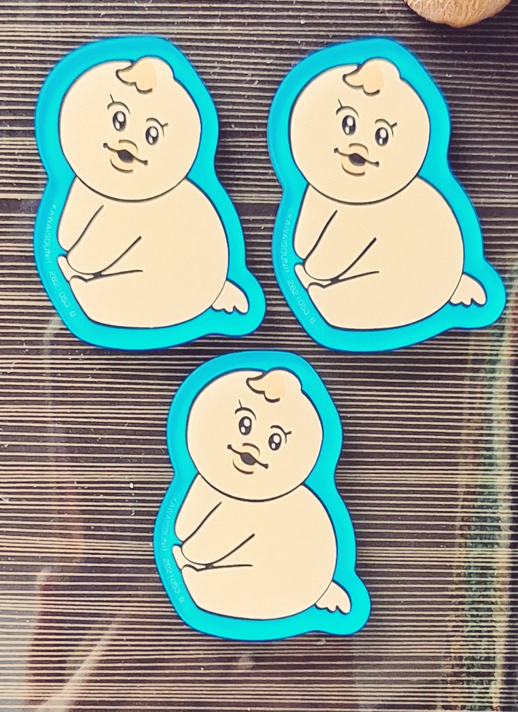 esukeeee's tweet image. ランダム3個かった