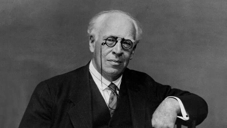 163 года назад, 17 января 1863 г., родился великий советский режиссёр, реформатор театра, первый народный артист СССР, почётный член Академии наук СССР, орденоносец Константин Сергеевич Станиславский.