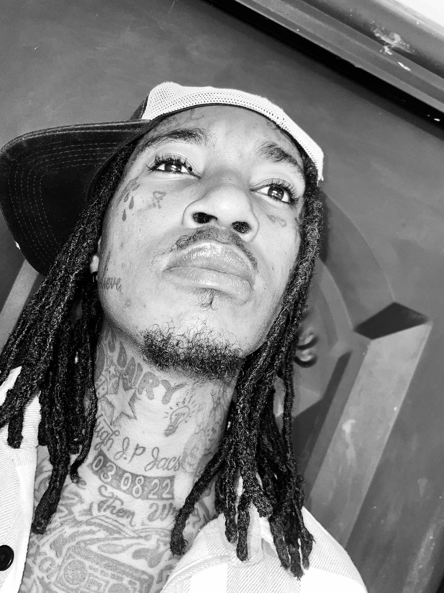 Berekum’s Confidential !!!!
#RockieFella