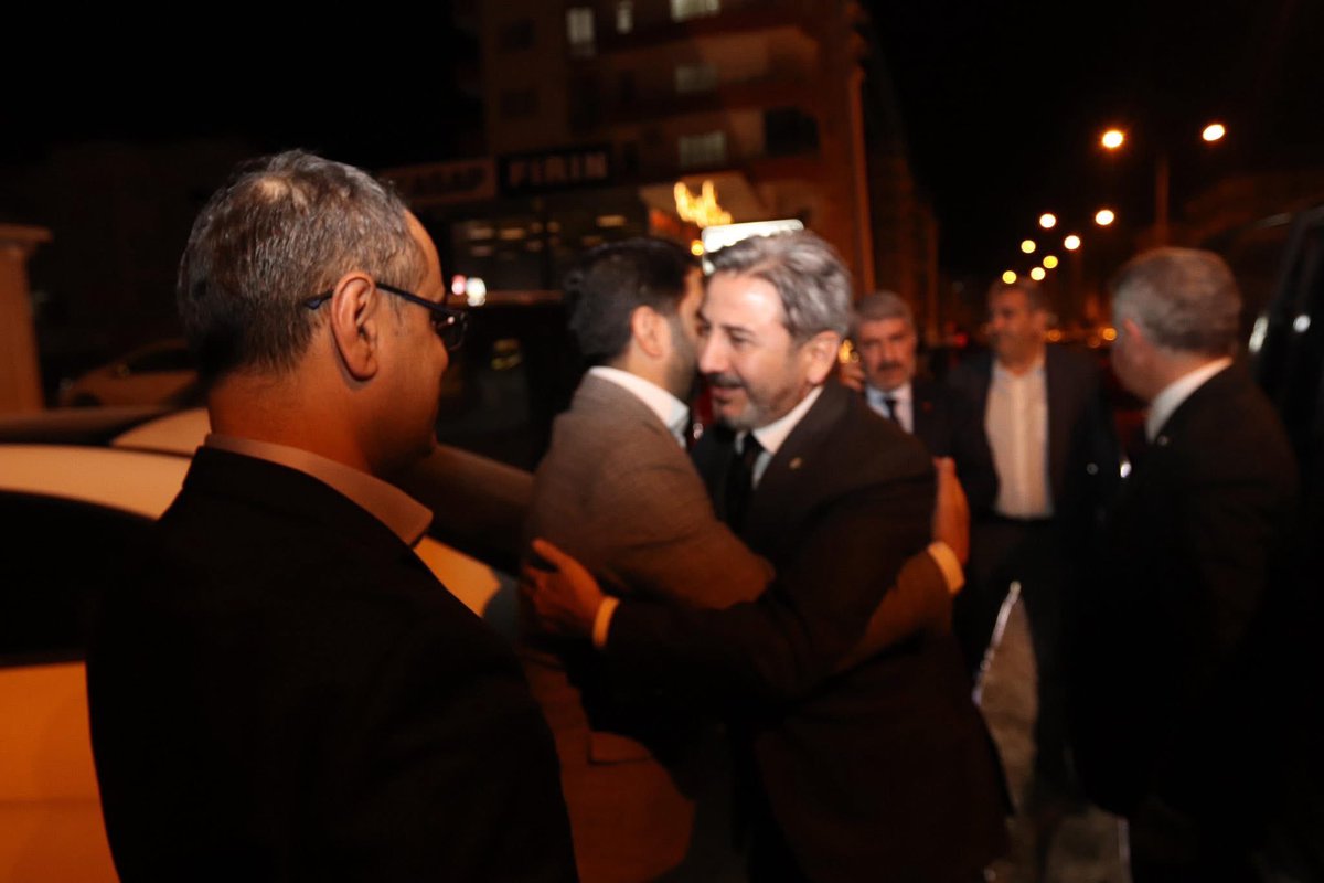 Çalışma ve Sosyal Güvenlik Bakan Yardımcımız Sayın Ahmet Aydın, Milletvekilimiz Sayın Hüseyin Özhan ve beraberindeki heyet ile birlikte sendikamıza nezaket ziyaretinde bulundular.

Ziyarette, Ak Parti İl Başkanı Sayın Ekrem Çadır, İl Genel Meclis Başkanı Sayın Mehmet Can Erdoğan,