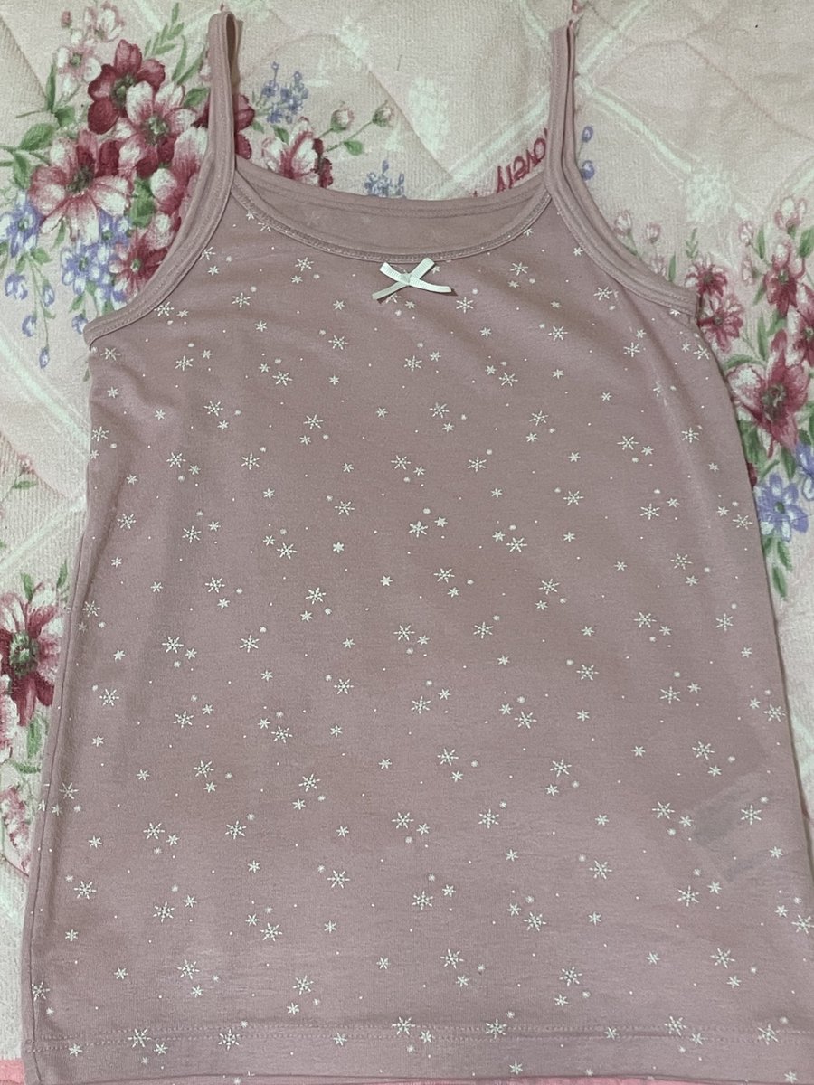 yummysakura8's tweet photo. สายเดี่ยว50 ค่าส่ง40ค่ะ ไม่เคยใส่ ไม่มีตน
#เสื้อผ้ามือสอง #ปล่อยต่อเสื้อผ้า #เสื้อผ้ามือ2 #สายเดี่ยว #ปล่อยต่อเสื้อผ้ามือสอง #สภาพดี https://t.co/ha7qVrYkn7