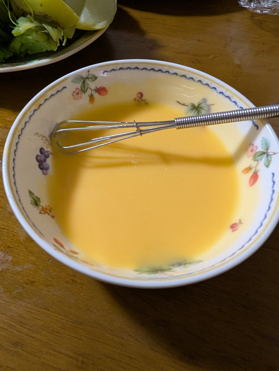glemaker's tweet image. グレープシードオイルもらったのでマヨネーズ作ってみた。３回目でついにマヨネーズになったw