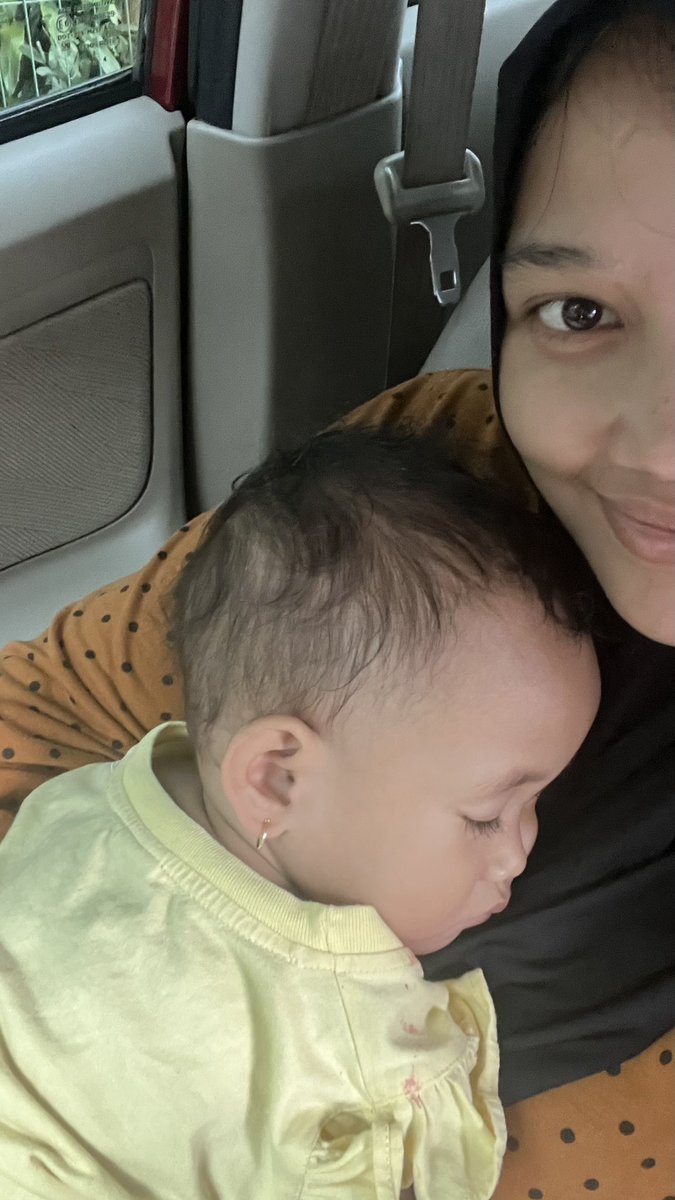 boonclick's tweet image. neng hari ini tidur siang sendiri tanpa nen, gemeeeess udah gedee🥹🥹