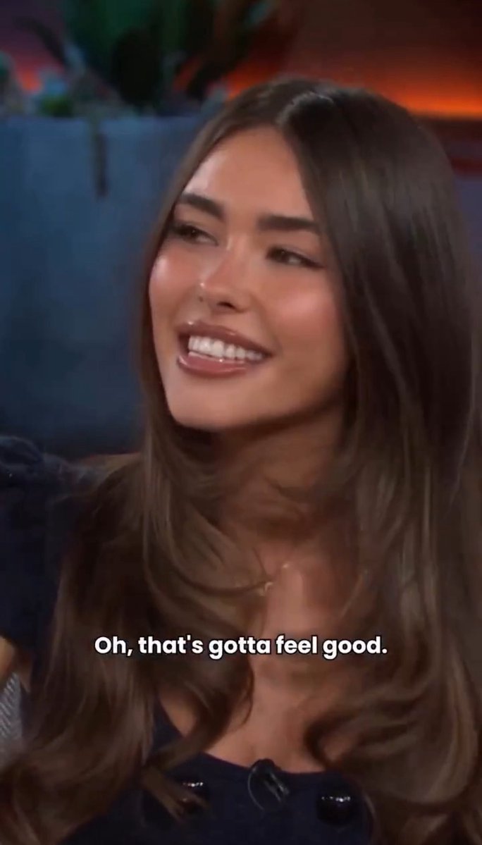 unsteadytara's tweet image. oh our girl has been BUSY this release day #locket