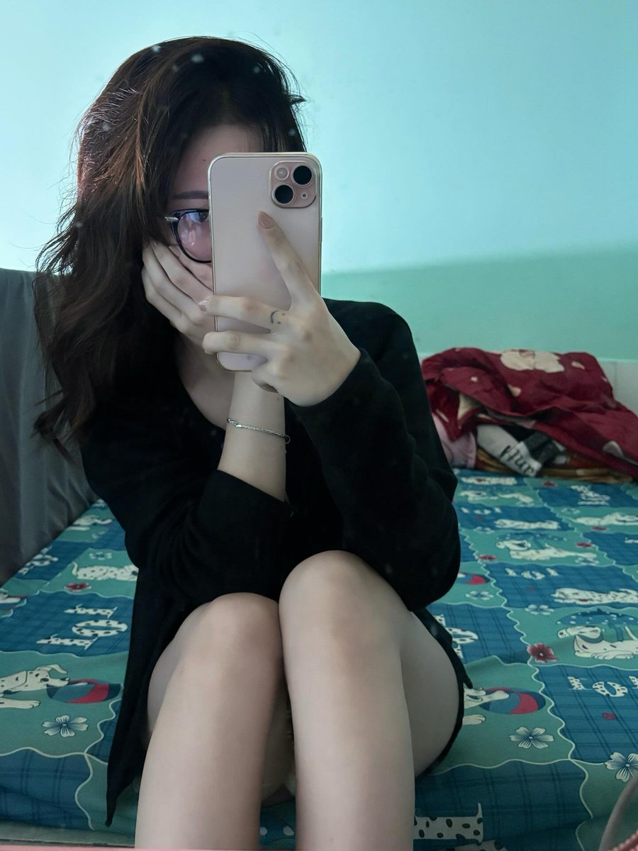 ThuHanggg tweet media