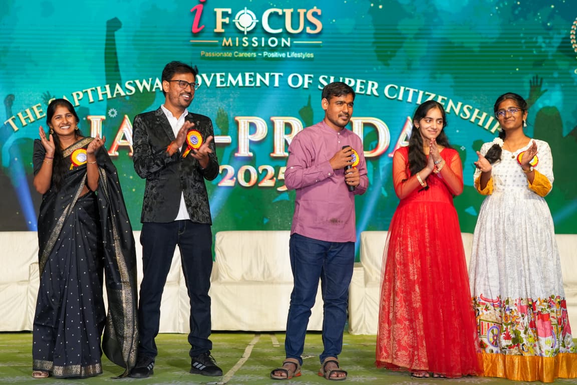 i_FocusMission's tweet photo. Jayaprada 2025 Glimpses 📸
iFOCUS Mission Anniversary celebrations began with a powerful Power Rally, carrying the energy of Power Capsules from the rally to the hall, and culminating on the stage. A journey filled with purpose, discipline, and collective strength.
#iFocus https://t.co/eGpKSWGdeC