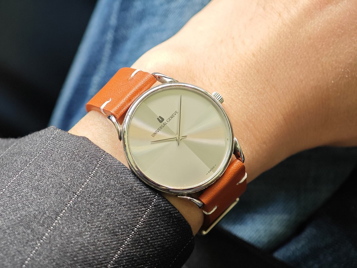 ユニバーサルジュネーブ クアドラント Ref.742222 / Universal Geneve