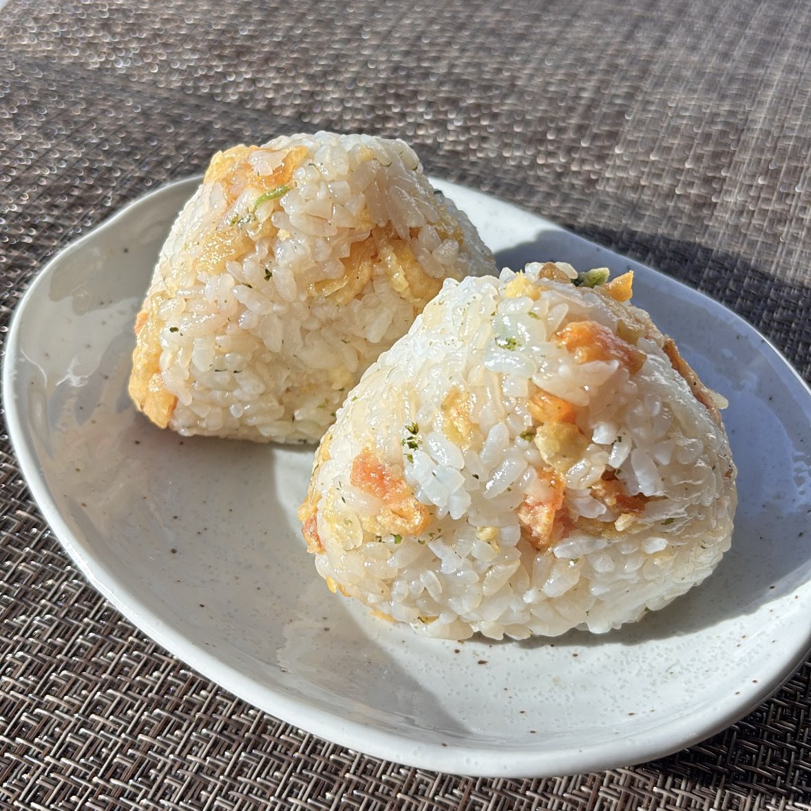 今日は #おむすびの日 ということで、 1個で大満足💯ボリューム満点