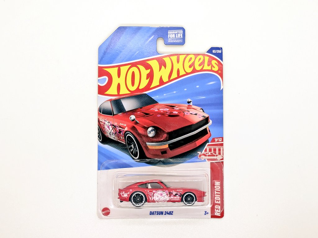 K45364540's tweet photo. いつもの方から頂き物🥰👍✨
#ミニカー
#ホットウィール
#hotwheels
#レッドエディション
#REDEDITION
#240Z
#Target限定 https://t.co/k6wqZa2J2a