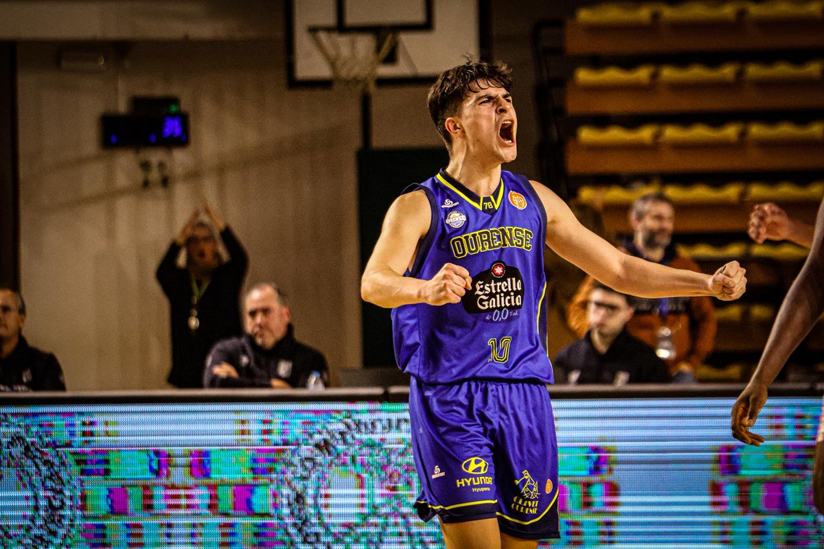 Alex_ReyesIB's tweet image. 🔵👀 La temporada de ISAAC VÁZQUEZ no debe pasar desapercibida para equipos de superior categoría.

El base, del 2004, está ante su 1ª temporada en Primera FEB con el COB.

📊 7 PTS || 3.1 REB || 3.3 ASIS || 0.7 ROB

✅ 53% T2 || 39.3% T3 || 71.4% TL || 9.9 VAL

#PrimeraFEB