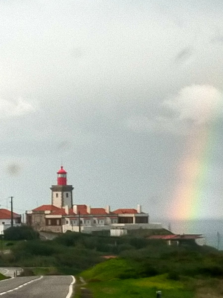 AlbertoAlm39626's tweet photo. Cabo da roca now https://t.co/ge7kSijTyx