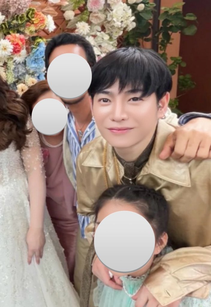 areaPLC's tweet image. ทรงผมน่ารักอ่ะ 😆
(รูปไปงานแต่งงานเพื่อน
จากไอจีสตอรี่ หลิน 
ทางนี้ ขออีดิท กับมีครอปรูปนะคะ 😃)

IG lynjikool

#เป๊กผลิตโชค
#PeckPalitchoke