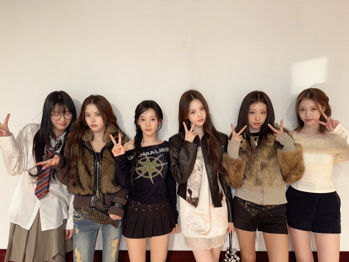 izna_offcl's tweet image. [iznaPIC📷]

2026.01.17 &amp;lt;대면 &amp;amp; 영상통화 팬사인회&amp;gt;

#izna #이즈나
#NotJustPretty #izna_NotJustPretty
#MammaMia #izna_MammaMia