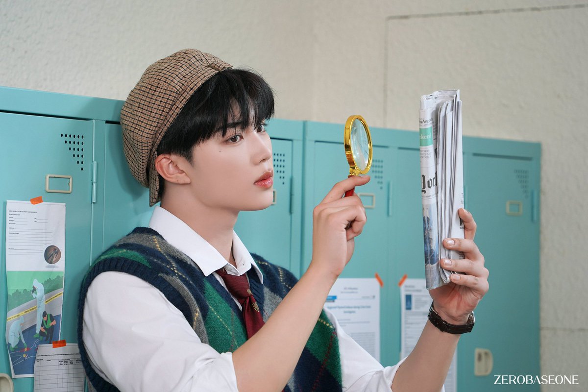 [📸] 260117 – Mnet Plus Update #PARKGUNWOOK

ZEROBASEONE 2026 SEASON'S GREETINGS '(0_1) World' Behind Photo

🔗 artist.mnetplus.world/main/stg/zerob…

#박건욱 #パクゴヌク #朴乾旭 #ZEROBASEONE #제베원 #ZB1 #제로베이스원