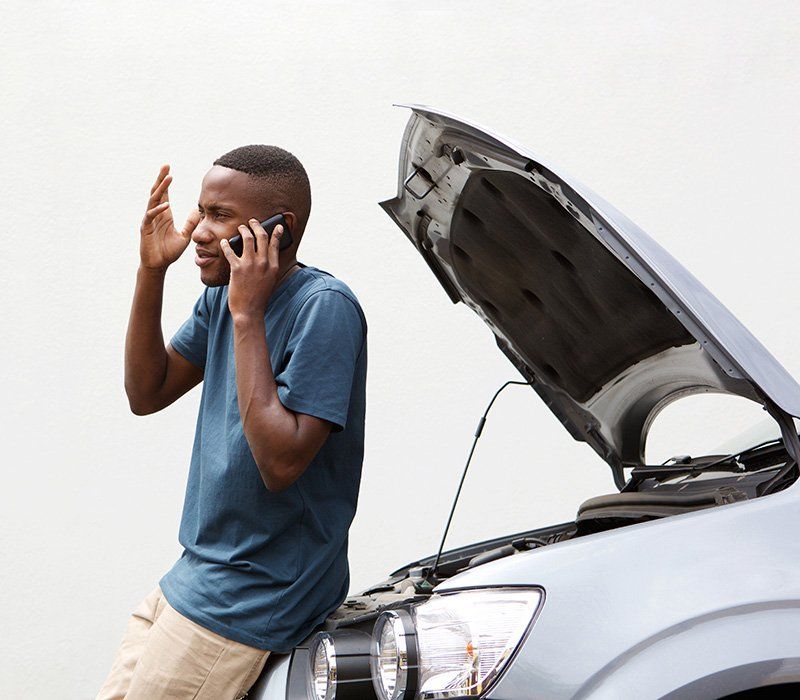 UKBreakdownHelp's tweet image. Did you know, 
The most expensive car problems usually start as “I’ll deal with it later.” 
are you the one? 

If you ever need calm, reliable car recovery in the UK 🚗
easy-car-recovery.co.uk 
call us 020 8088 3646