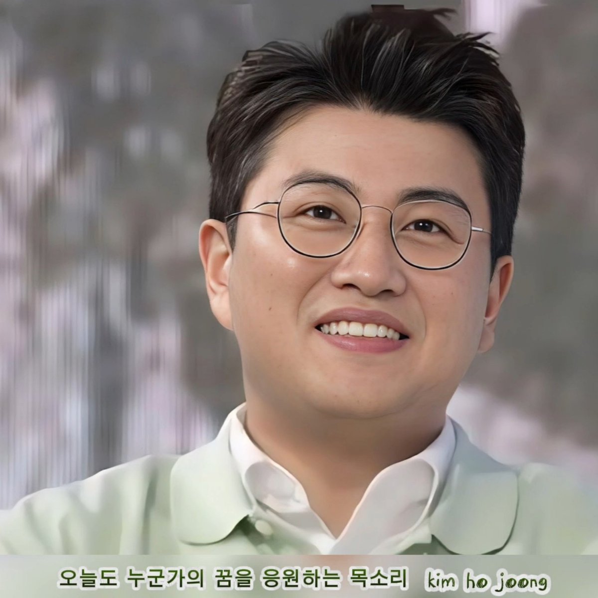 김호중 ‘거위의 꿈’
꿈을 꾸는 청년에게 전한 김호중의 응원 ‘거위의 꿈’
#김호중_거위의꿈
#김호중_위로의아이콘
#김호중희망의노래
#김호중_팬카페_트바로티
#김호중아리스
#김호중트바로티
#트바로티김호중 
#김호중유튜브공식채널