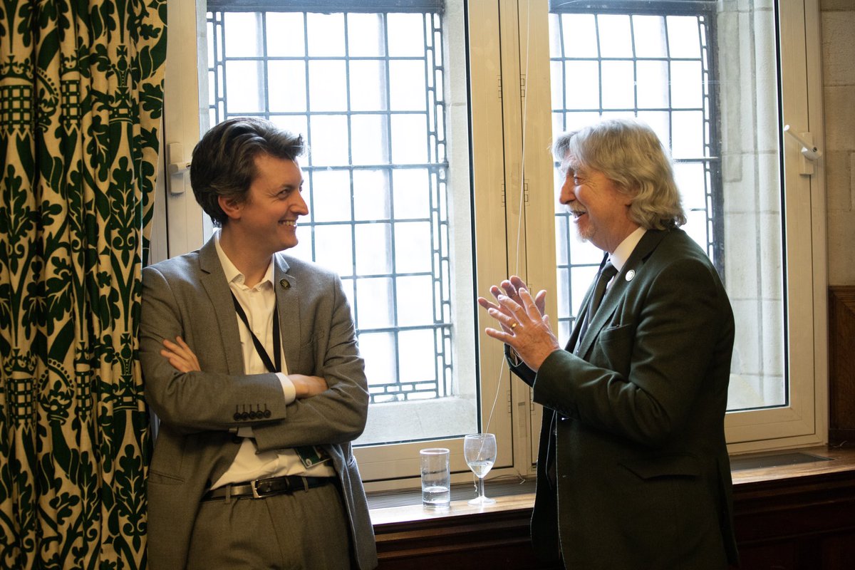 Joe Dwyer tweet media