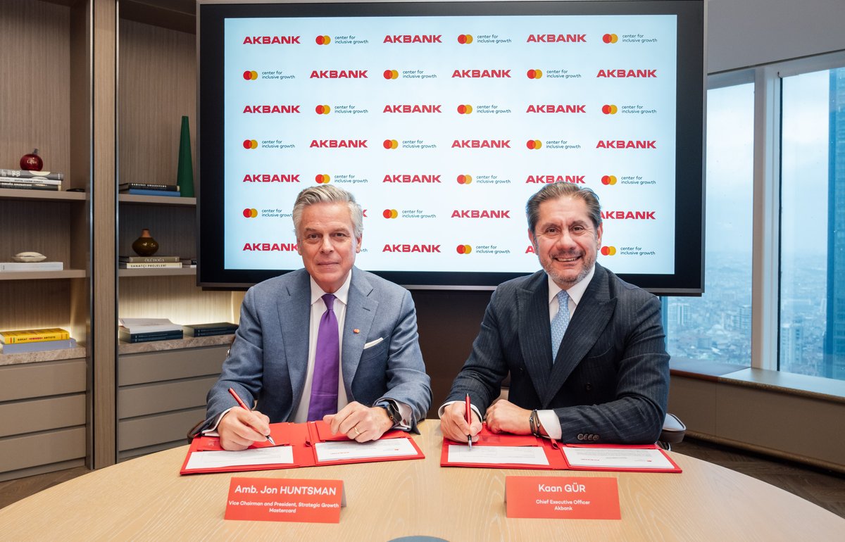 DijitalBiz's tweet image. Akbank secured Mastercard Impact Fund support via a joint investment with the Asian Development Bank, Mastercard and ADB’s first deal in Türkiye. The partnership follows a USD 100 million, five-year financing package previously provided by ADB, with funds directed toward…