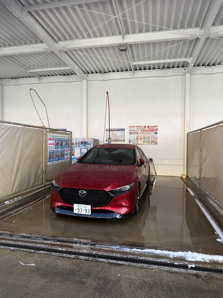 む tweet media
