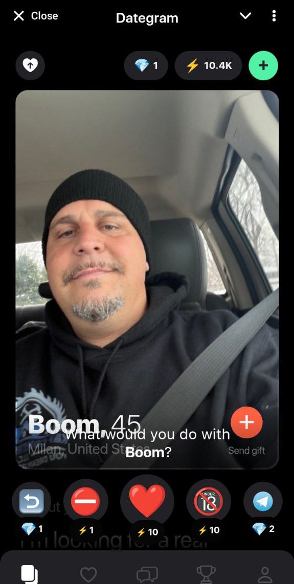 Enter this app pick your own one or two pal for the weekend 

App name: Dategram